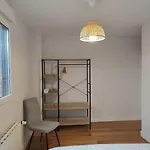 Nuevo Duplex Con Terraza Cerca De Playa Y Metro Con Parking Privado Appartement *