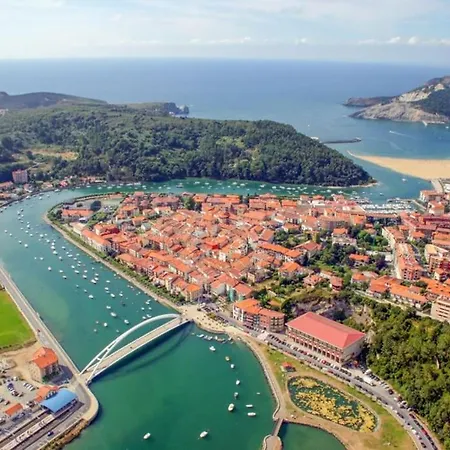 Nuevo Duplex Con Terraza Cerca De Playa Y Metro Con Parking Privado