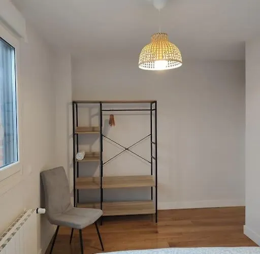 Nuevo Duplex Con Terraza Cerca De Playa Y Metro Con Parking Privado 아파트 *