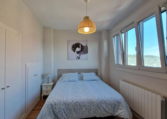 아파트 Nuevo Duplex Con Terraza Cerca De Playa Y Metro Con Parking Privado Urduliz