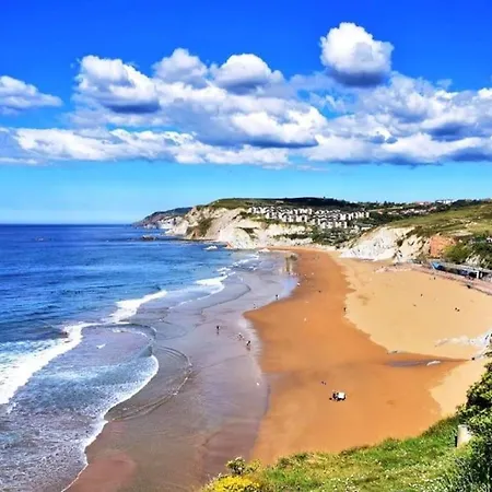 Nuevo Duplex Con Terraza Cerca De Playa Y Metro Con Parking Privado Lägenhet Urduliz