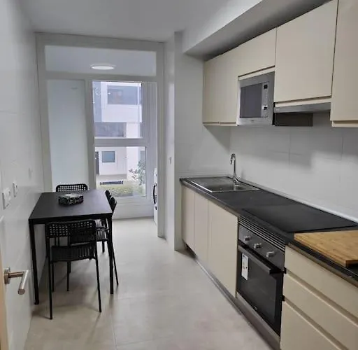 Nuevo Duplex Con Terraza Cerca De Playa Y Metro Con Parking Privado Daire *