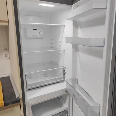 Nuevo Duplex Con Terraza Cerca De Playa Y Metro Con Parking Privado