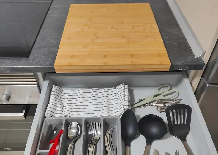 Nuevo Duplex Con Terraza Cerca De Playa Y Metro Con Parking Privado Lägenhet