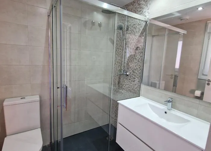 Lägenhet Nuevo Duplex Con Terraza Cerca De Playa Y Metro Con Parking Privado *