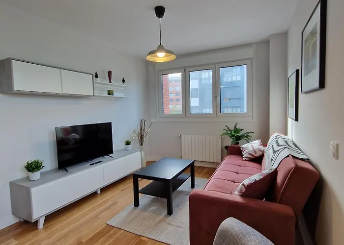 Nuevo Duplex Con Terraza Cerca De Playa Y Metro Con Parking Privado *